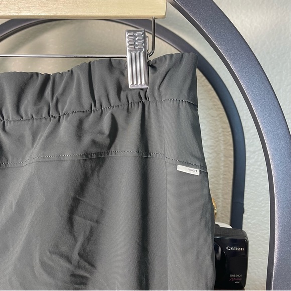 Vuori Women's Performance Jogger Size Xl Gray Green Fitness Workout Bellagio - Picture 4 of 10